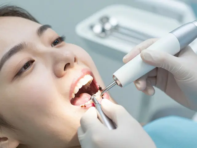 Odstranění zubního kamene: Jak se zbavit tvrdého nárostu a zachovat zdravý úsměv