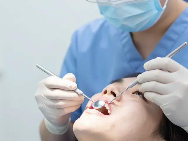 Jak probíhá dentální hygiena? Průvodce kroky, průběhem i cenami